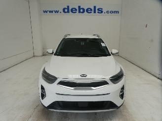 Schadeauto Kia Stonic  2022/6
