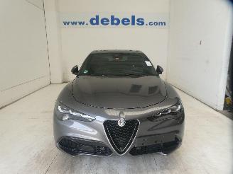 Coche accidentado Alfa Romeo Stelvio 2.2D 2023/6