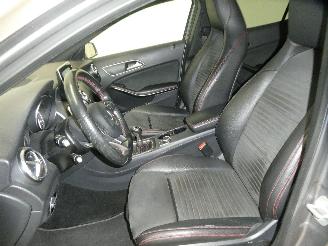 Mercedes GLA 180 picture 19