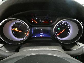Opel Insignia 1.6D EDITION picture 21