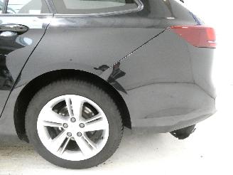 Opel Insignia 1.6D EDITION picture 20