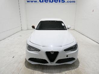 krockskadad bil auto Alfa Romeo Giulia 2.2D SUPER 2018/7