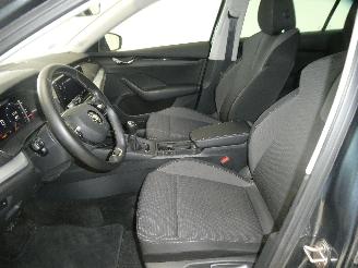 Skoda Octavia AMBITION picture 21