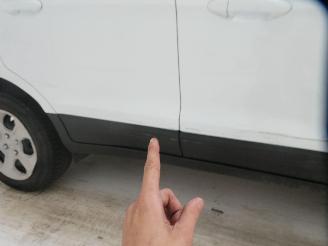 Ford EcoSport COOL&CONNEC picture 10