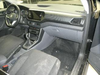 Volkswagen T-Cross LIFE picture 12
