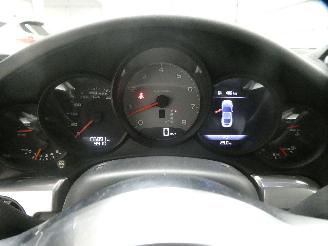 Porsche 911 CARRERA 4S COUPE picture 9