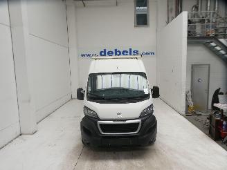 krockskadad bil bedrijf Peugeot Boxer 2.2D ASPHALT 2020/5