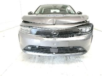 Opel Astra 1.2 EDITION picture 10