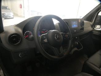 Mercedes Sprinter  picture 22