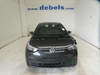 skadebil auto Volkswagen ID.3 PRO 2021/11
