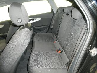Audi A4  picture 19