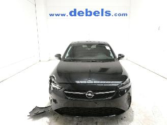 Damaged car Opel Corsa  2021/3