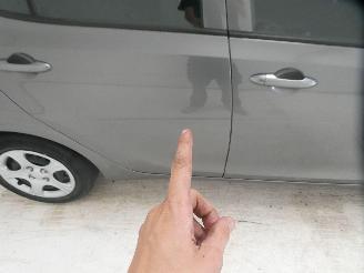 Kia Picanto  picture 11