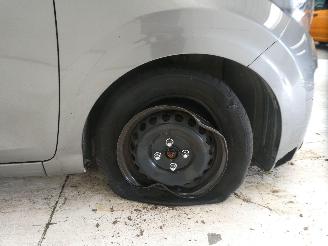 Kia Picanto  picture 14