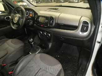 Fiat 500L 1.6D LOUNGE picture 15
