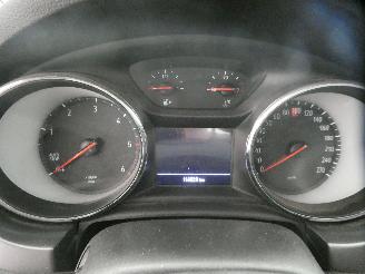 Opel Astra 1.5D EDITION picture 23