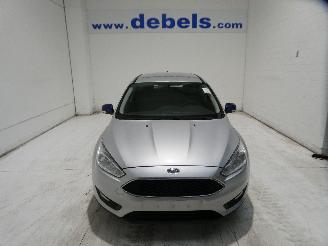 krockskadad bil auto Ford Focus 1.5D BREAK 2017/2