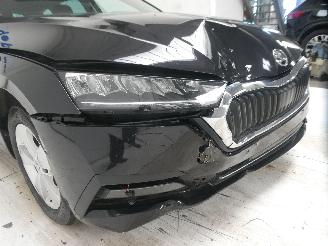 Skoda Octavia 2.0D FIRST EDITIO picture 10