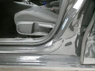 Volkswagen Golf VARIANT LIFE picture 6