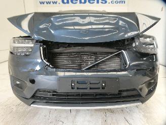 Volvo XC40 MOMENTUM picture 10