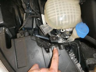 Volvo XC40 MOMENTUM picture 27