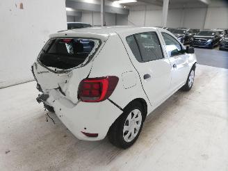 Dacia Sandero ESSENTIEL picture 9