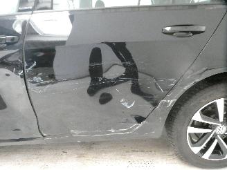 Volkswagen Golf COMFORTLINE picture 6