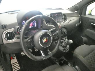 Abarth 500 595 picture 12