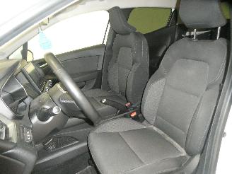 Renault Clio V ZEN picture 18