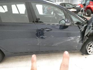 BMW 2-serie 216D picture 9