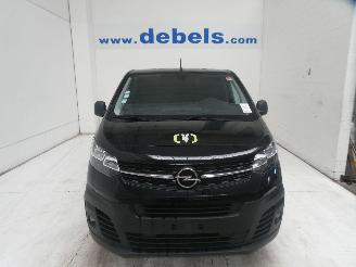 skadebil bedrijf Opel Vivaro 2.0D C 2023/7
