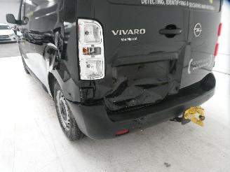Opel Vivaro 2.0D C picture 6