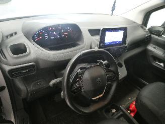 Peugeot Partner 1.5D PREMIUM picture 16