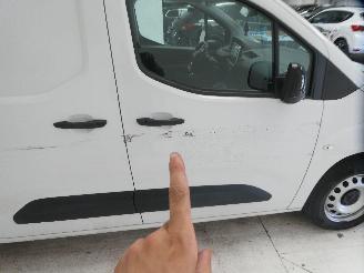 Peugeot Partner 1.5D PREMIUM picture 11