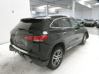 Mercedes GLA  picture 13