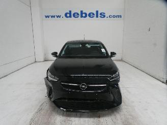krockskadad bil auto Opel Corsa EDITION 2023/2