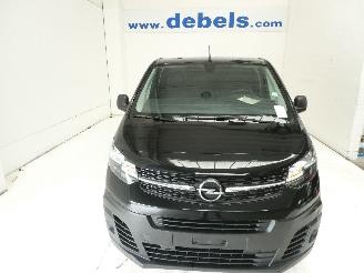 krockskadad bil bedrijf Opel Vivaro 1.5 2021/12