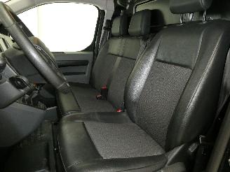 Opel Vivaro 1.5 picture 19