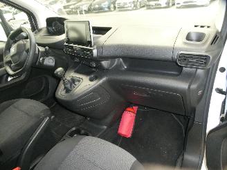 Peugeot Rifter ACTIVE picture 16