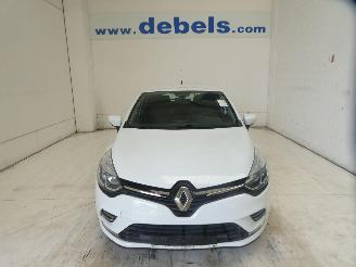 skadebil auto Renault Clio  2019/9