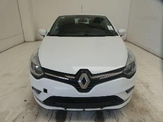 Renault Clio MOTORSCHADE picture 2