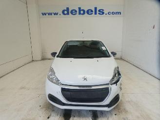 krockskadad bil auto Peugeot 208 LIKE 2018/7