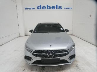 krockskadad bil auto Mercedes A-klasse 250 E 2022/3