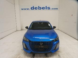 damaged passenger cars Peugeot 208 II ALLURE 2025/4