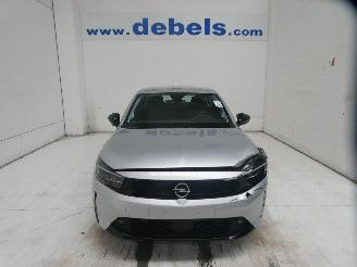 Coche accidentado Opel Corsa  2024/9
