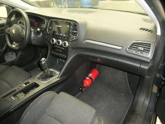 Renault Mégane IV GRANDTOUR picture 13