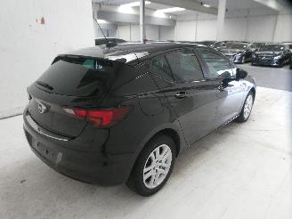 Opel Astra K picture 14