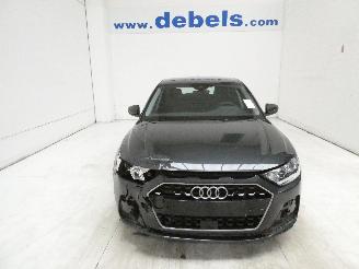 Unfallwagen Audi A1 ADVANCED 2024/10