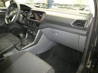 Volkswagen T-Cross  picture 9