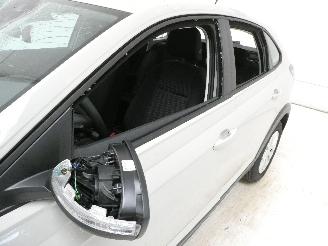 Volkswagen Taigo 1.0 TSI picture 9